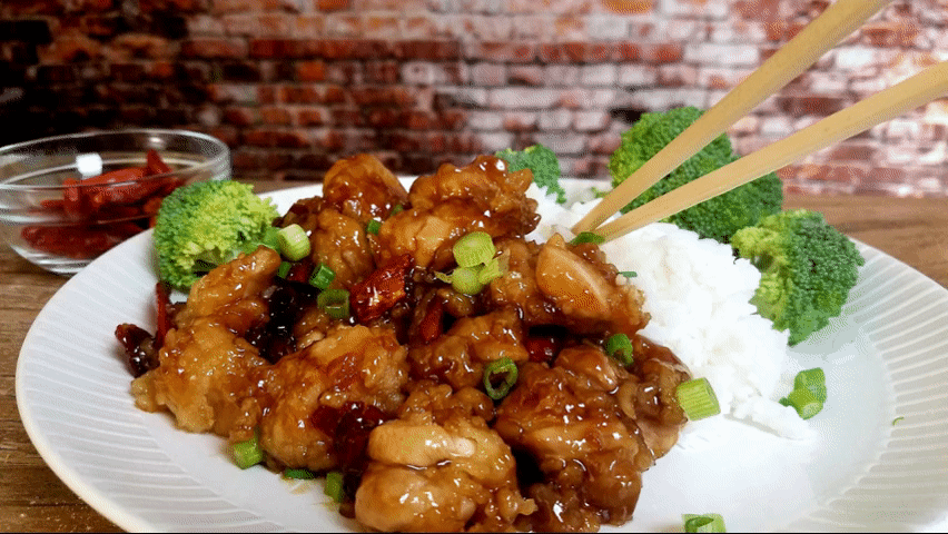 General Tso's Chicken with Steamed Rice and Broccoli