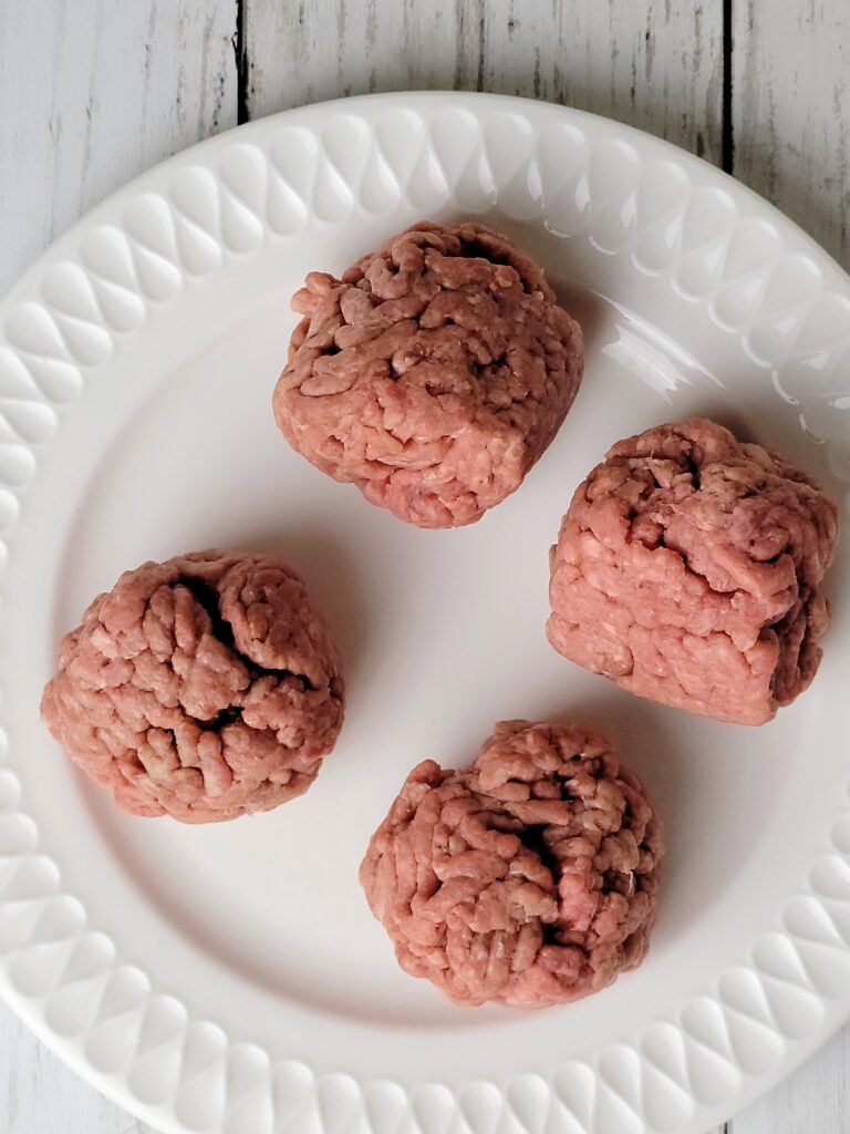 portioned balls of hamburger meat for smash burgers